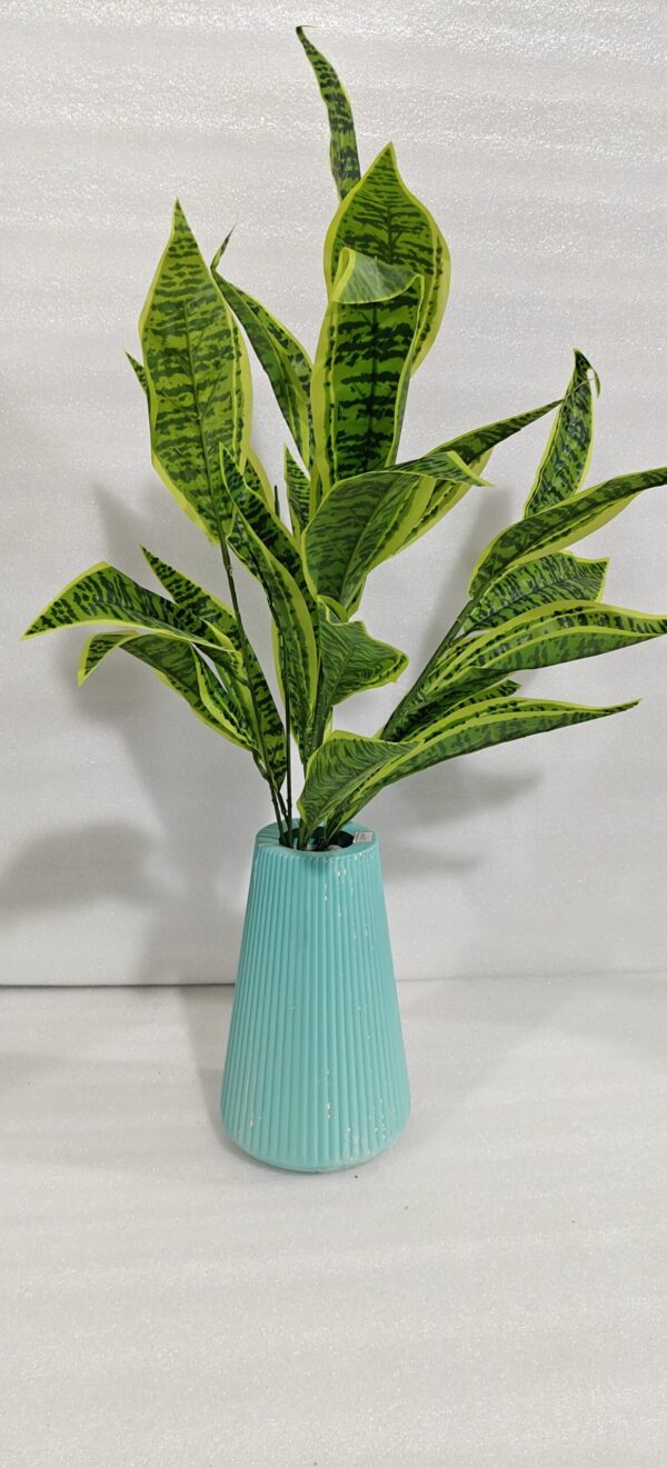 Artificial Plant 022