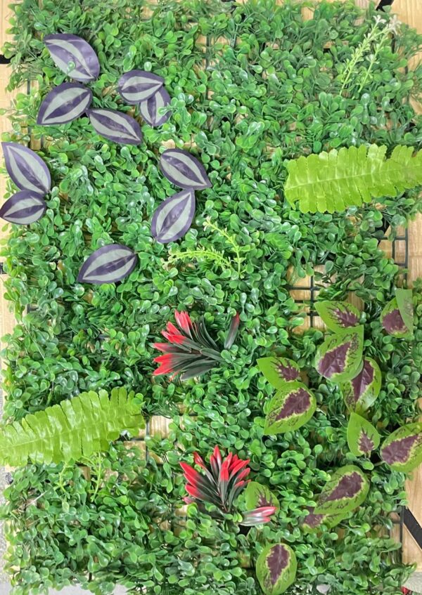 VERTICAL GRADEN TILES