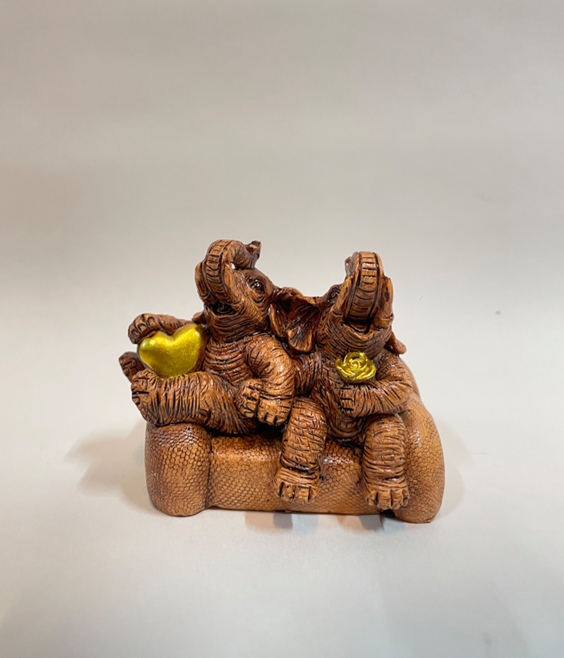 Decorative showpiece