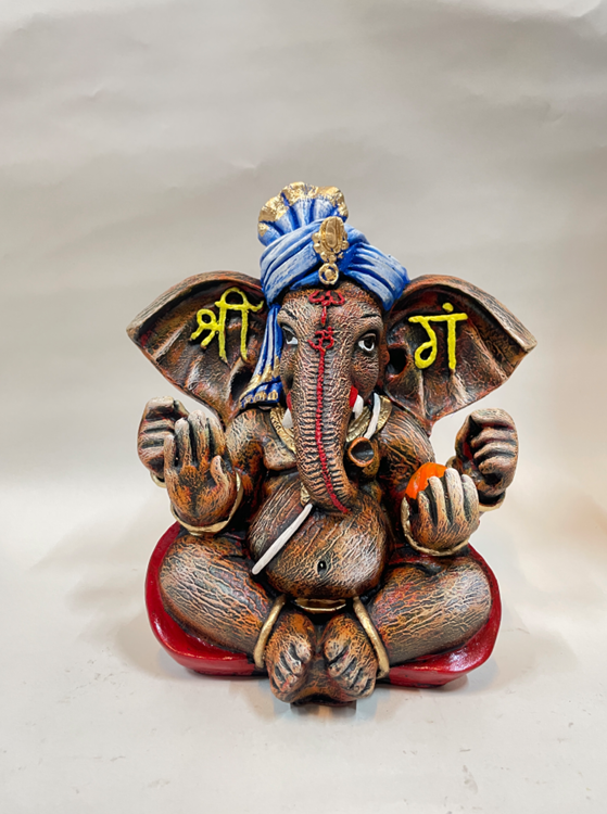 Decorative showpiece